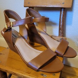 Steve Madden Graze Wedge Sandal - Cognac, Size 9.5